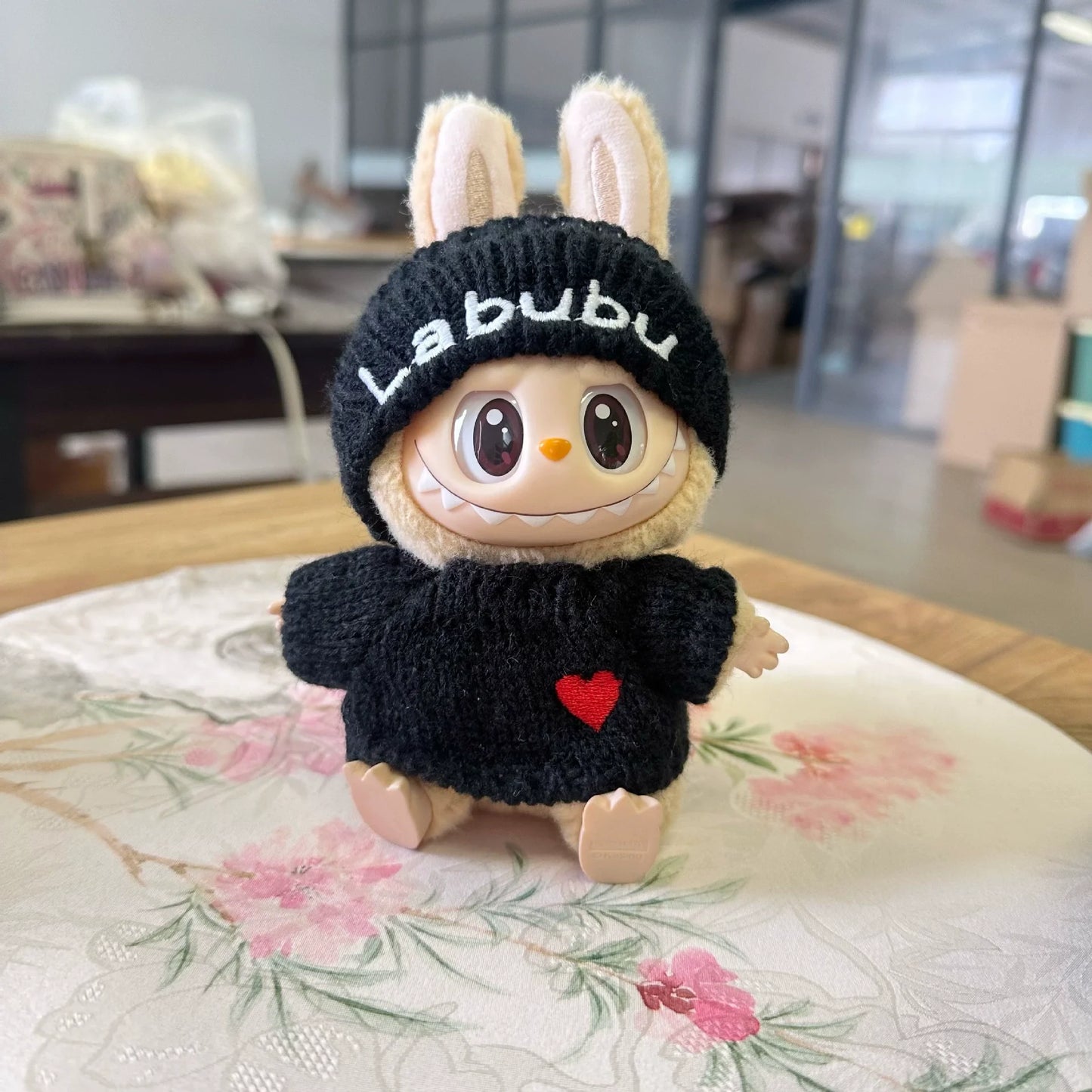 Labubu Doll Winter Outfit – Knitted Sweater & Hat Set with Animal Accents (Fits 15–17cm Dolls)