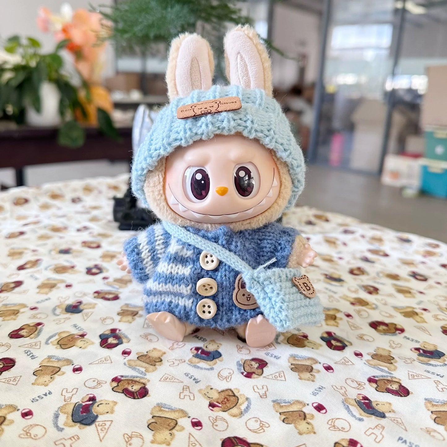 Labubu Doll Winter Outfit – Knitted Sweater & Hat Set with Animal Accents (Fits 15–17cm Dolls)